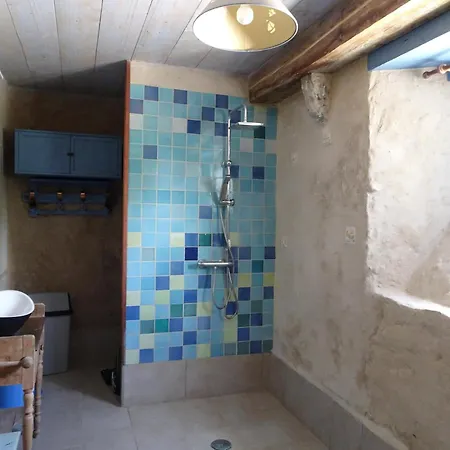 펜션 On A Beautiful Medieval Estate *