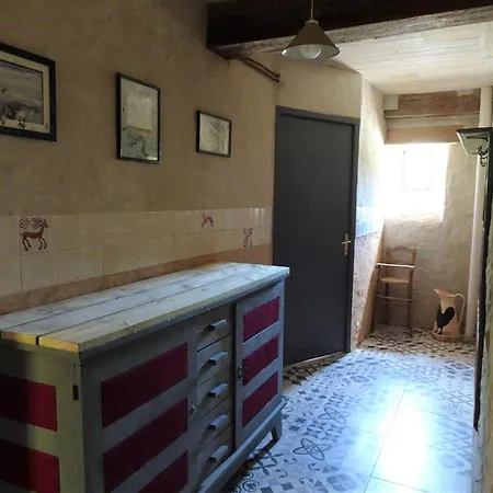 펜션 On A Beautiful Medieval Estate *