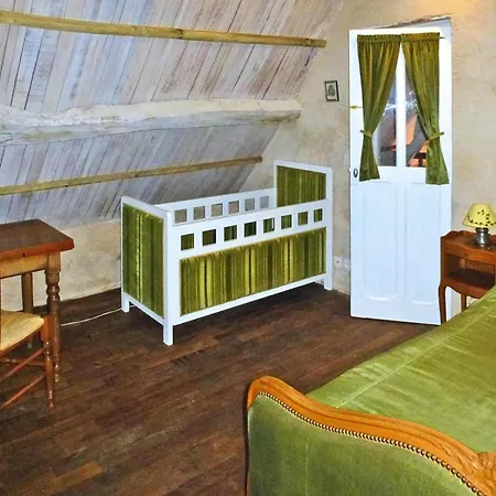 펜션 On A Beautiful Medieval Estate