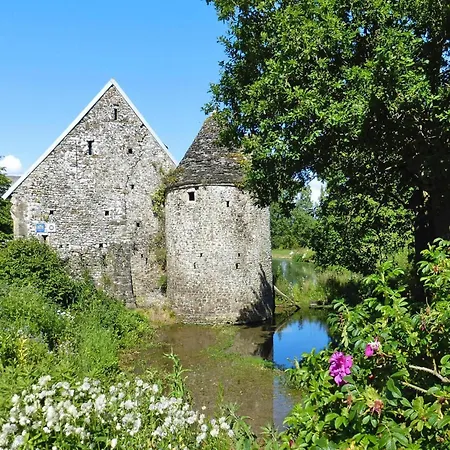 On A Beautiful Medieval Estate * Saint-Lo-d'Ourville