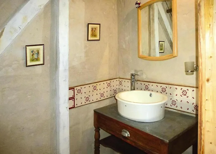 펜션 On A Beautiful Medieval Estate